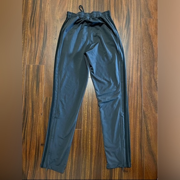 Adidas men’s small track warmup pants, gray with black stripes - Picture 4 of 4